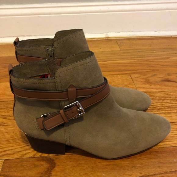 Coach ankle boots, green army size 10 - Picture 3 of 5